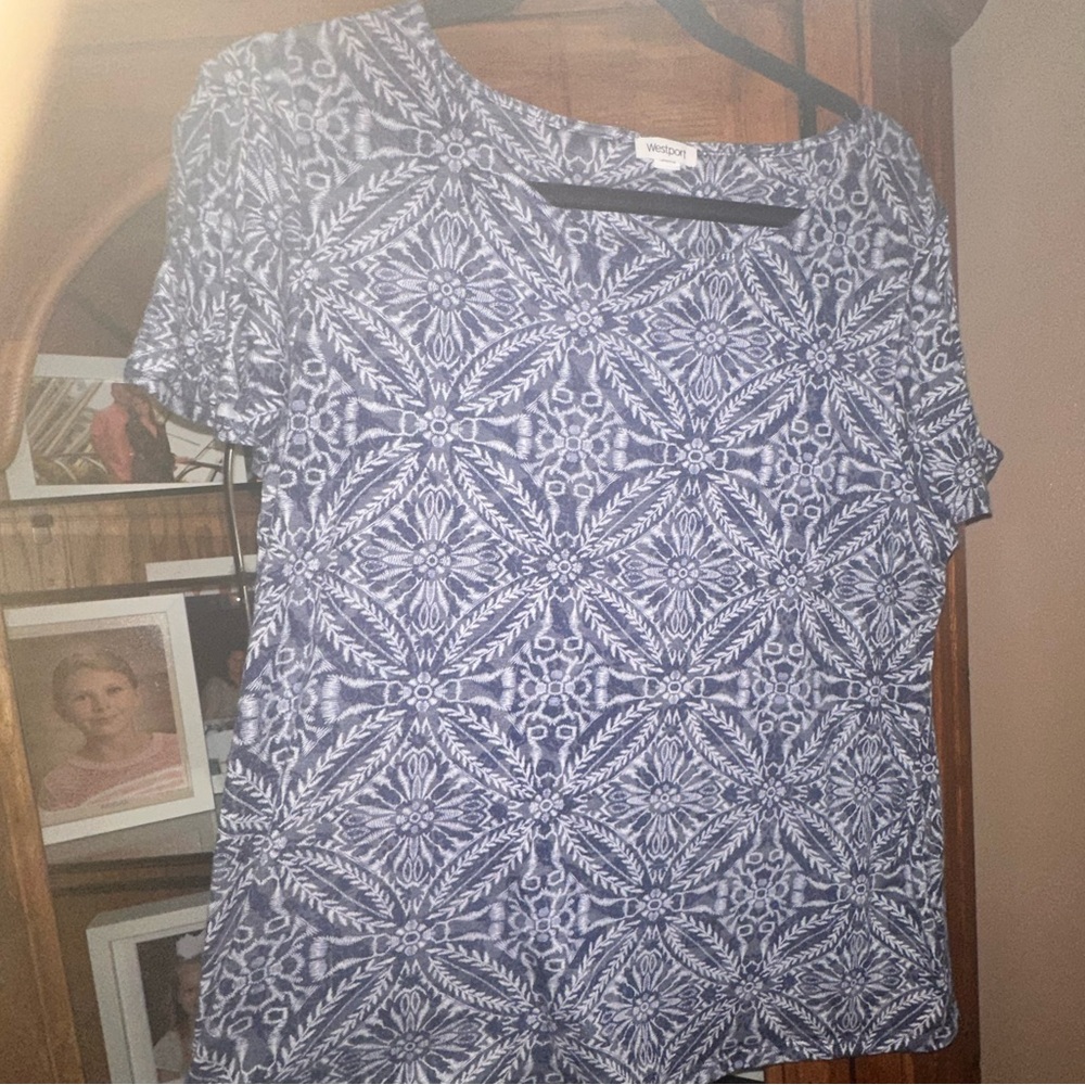 XL Blue Patterned Women Top. MUST BE BUNDLED